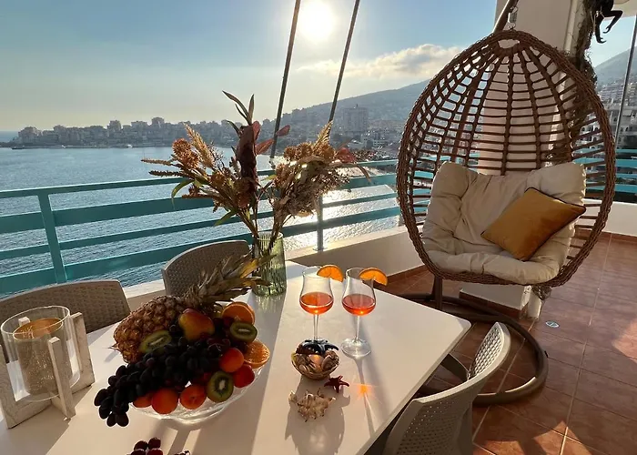 アパート Aquamarine Sarandë